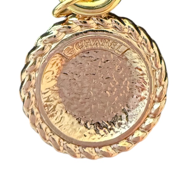 Chanel Authentic Pink charm with upscaled charm paperclip necklace in gold. - Picture 3 of 3